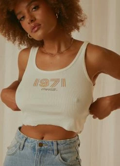 Rolla's Rolla's - Coke 1971 Unity Crop Tank - Vintage White